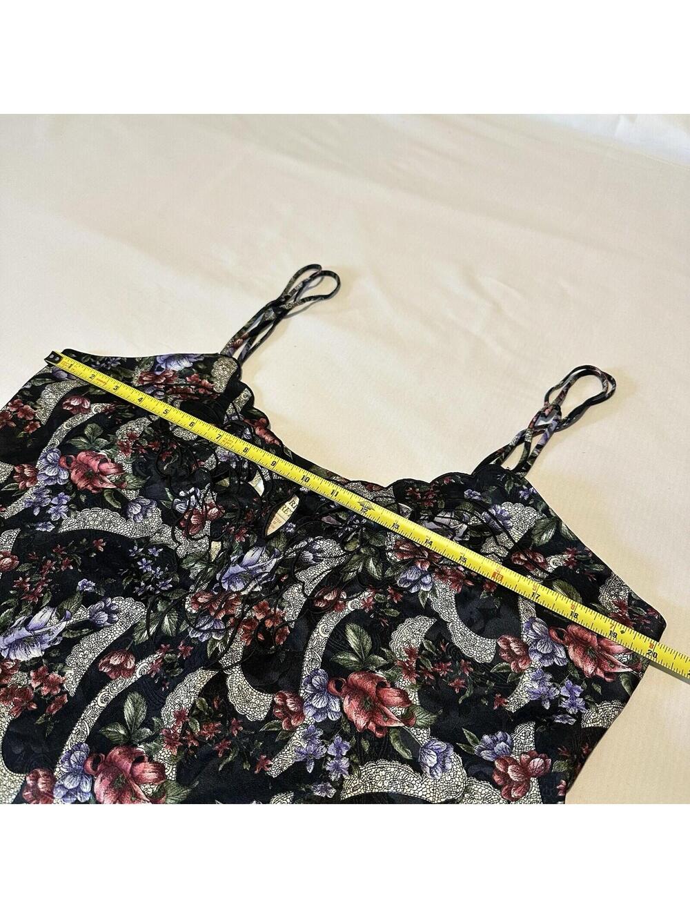 Vintage Victoria’s Secret Black Floral Pajama Lingerie Cropped Cami Top Sz Large - Picture 3 of 11